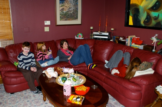 The kids watch Kung Fu Panda (Jordan, Bekah, Kendra, Ashley)